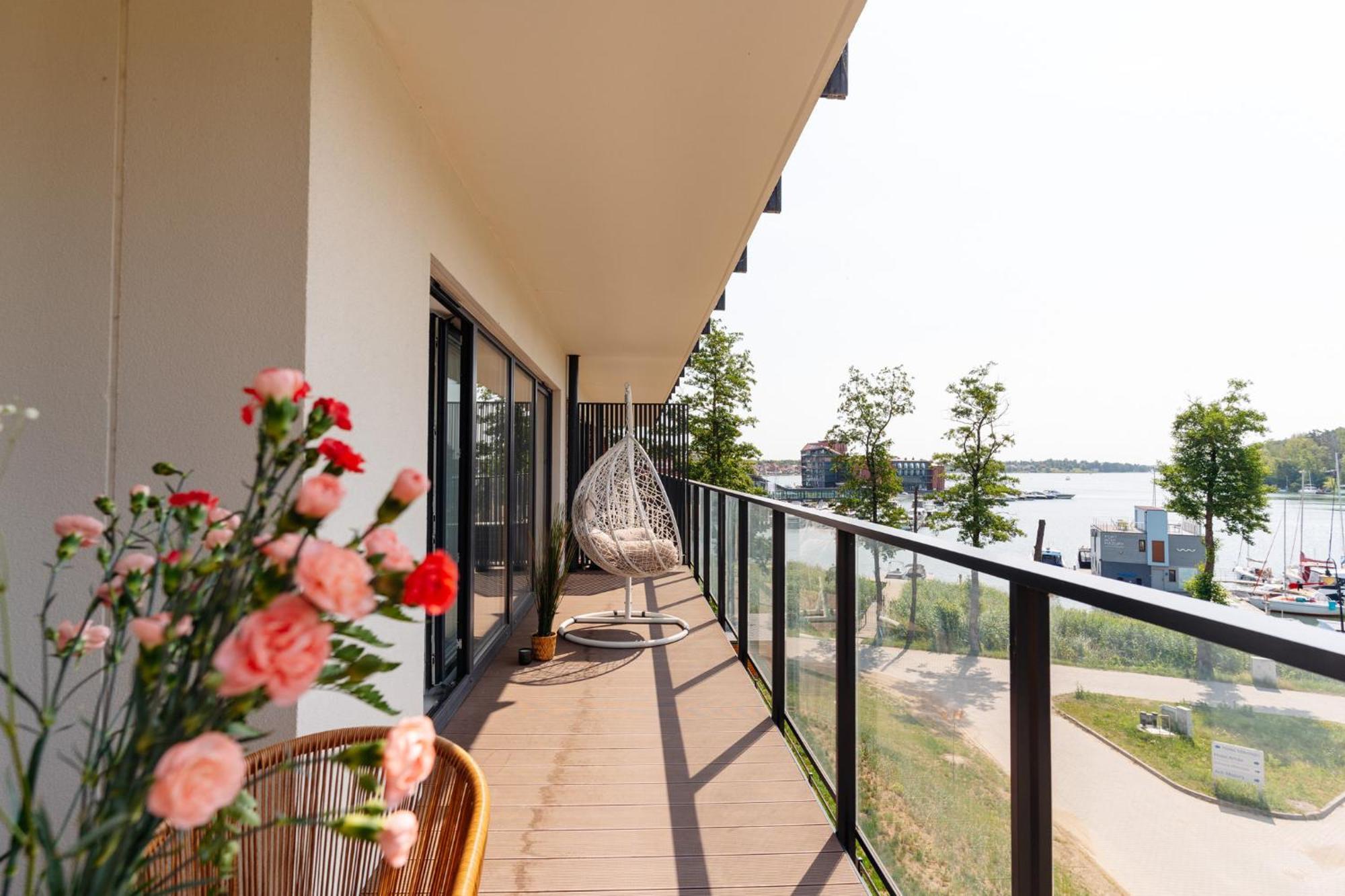 Lake Club Apartments - Loftaffair Mikołajki Exterior foto